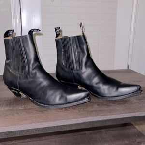Black Sendra Cowboy boots